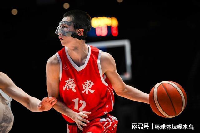 NBA总决赛G5直播:尼克斯3